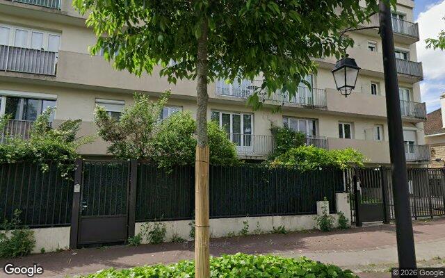 Façade : 27 avenue Raymond Aron, Antony